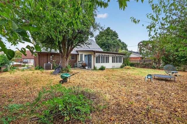 4736 Newport Drive, Del City, OK 73115