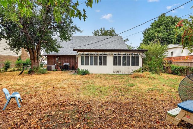 4736 Newport Drive, Del City, OK 73115