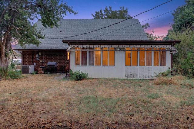 4736 Newport Drive, Del City, OK 73115