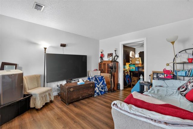 4736 Newport Drive, Del City, OK 73115