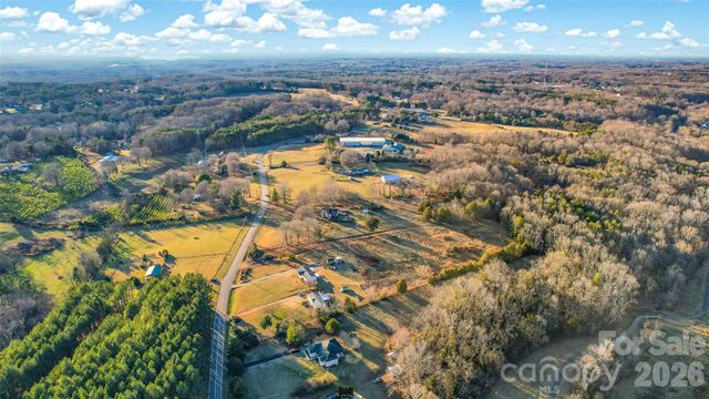297 Johnson Dairy Road, Mooresville, NC 28115