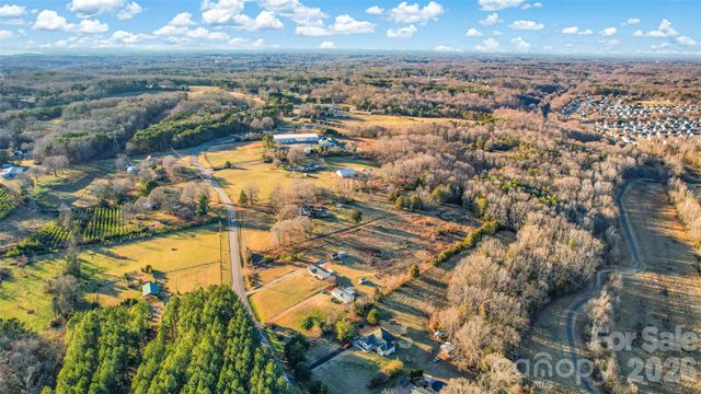 297 Johnson Dairy Road, Mooresville, NC 28115