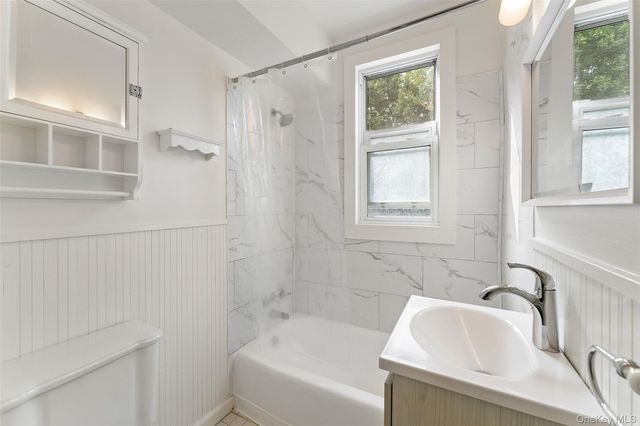 355 Bronxville Road, Bronxville, NY 10708