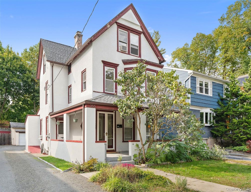 355 Bronxville Road, Bronxville, NY 10708