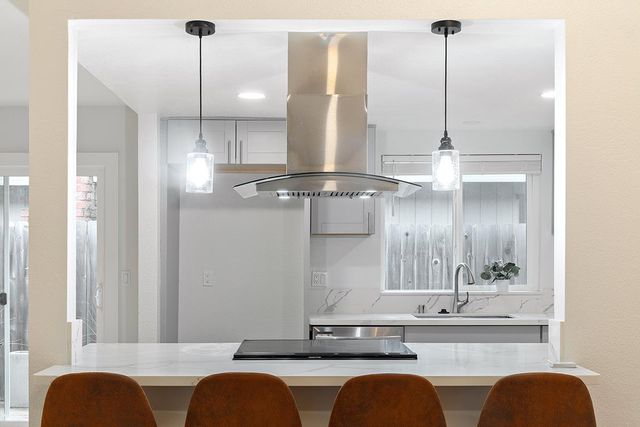 423 R Street, Lincoln, CA 95648