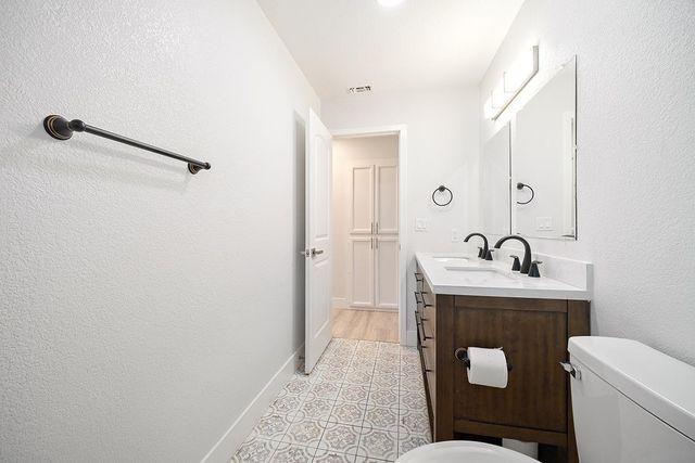 423 R Street, Lincoln, CA 95648