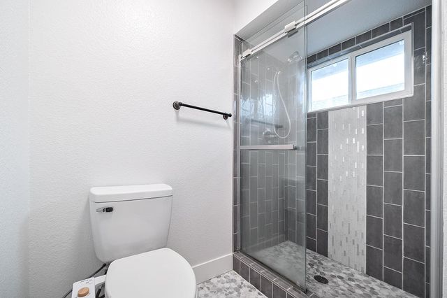 423 R Street, Lincoln, CA 95648