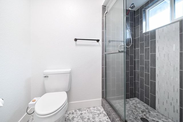 423 R Street, Lincoln, CA 95648