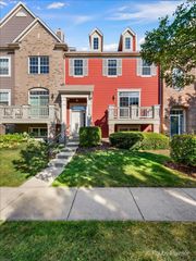 1128 Bartholdi Court 1128, Carol Stream, IL 60188