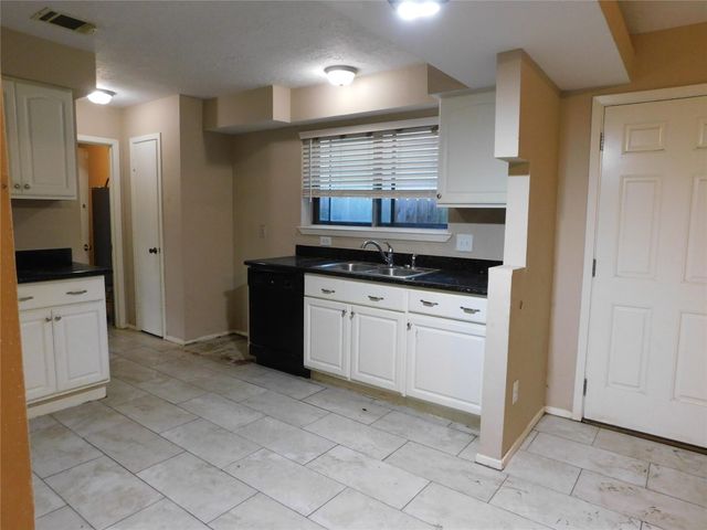 1115 Harpings Way Way, Crosby, TX 77532
