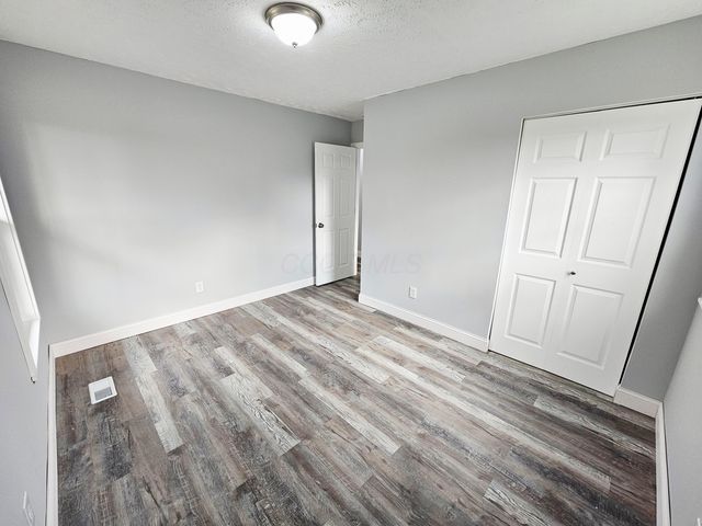 3002 Snow Hill Road SW, Washington Court House, OH 43160