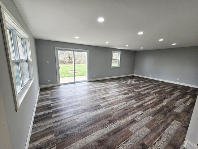 3002 Snow Hill Road SW, Washington Court House, OH 43160