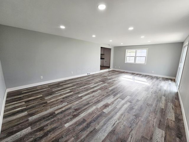 3002 Snow Hill Road SW, Washington Court House, OH 43160