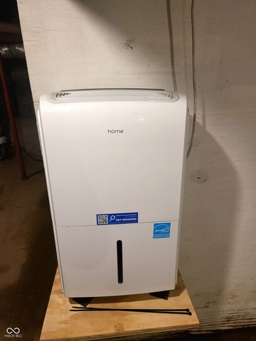 2554 S Barker Road, Veedersburg, IN 47987