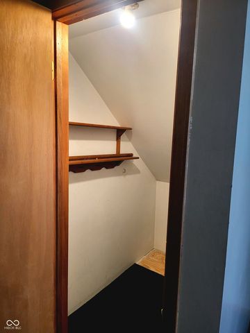 2554 S Barker Road, Veedersburg, IN 47987