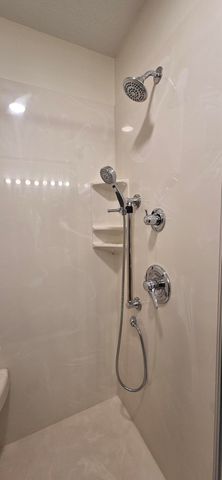 709 W Jackson Avenue, Nixa, MO 65714