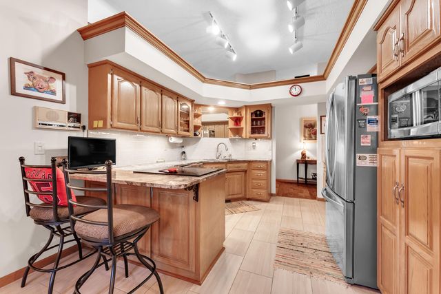 709 W Jackson Avenue, Nixa, MO 65714