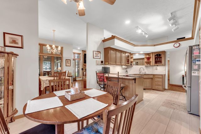 709 W Jackson Avenue, Nixa, MO 65714