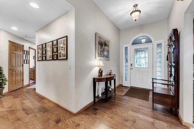 709 W Jackson Avenue, Nixa, MO 65714