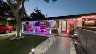 10951 SW 65th St, Miami, FL 33173