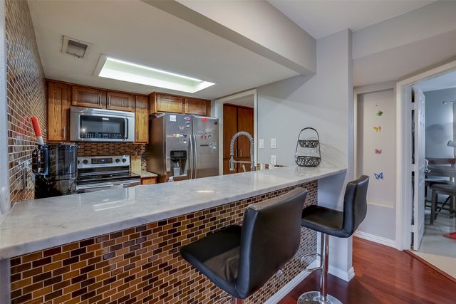 12830 Midway Road 2118, Dallas, TX 75244