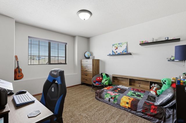 951 ZIEBACH ST, Rapid City, SD 57703