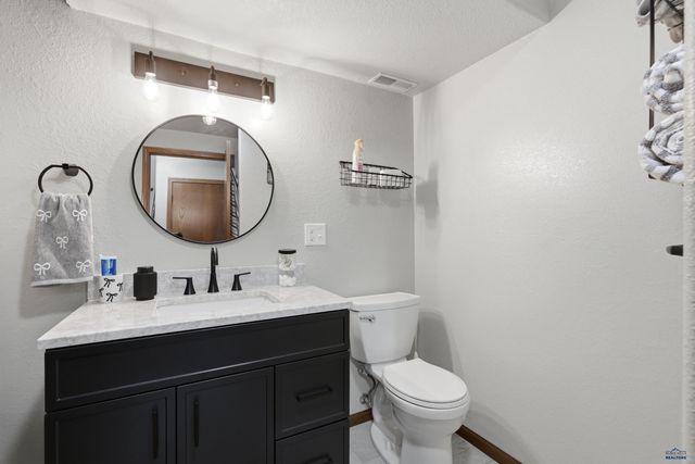 951 ZIEBACH ST, Rapid City, SD 57703