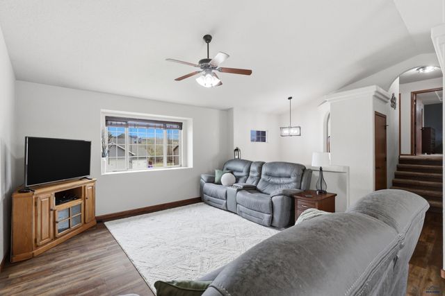 951 ZIEBACH ST, Rapid City, SD 57703