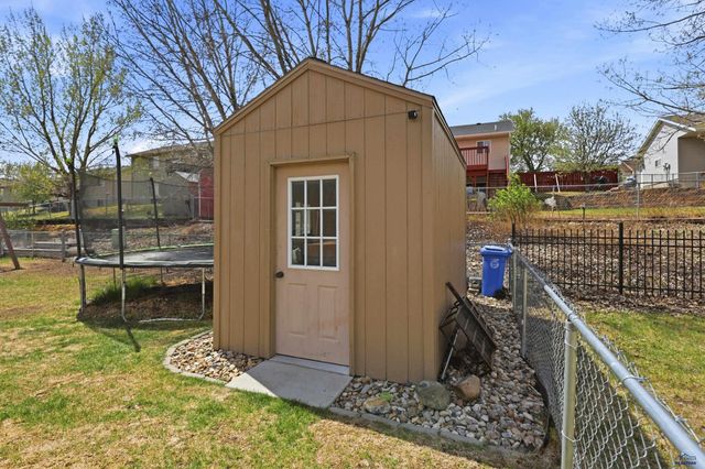 951 ZIEBACH ST, Rapid City, SD 57703