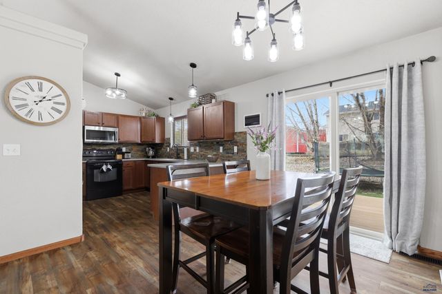 951 ZIEBACH ST, Rapid City, SD 57703