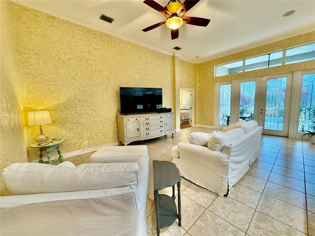307 9TH AVENUE E, Palmetto, FL 34221