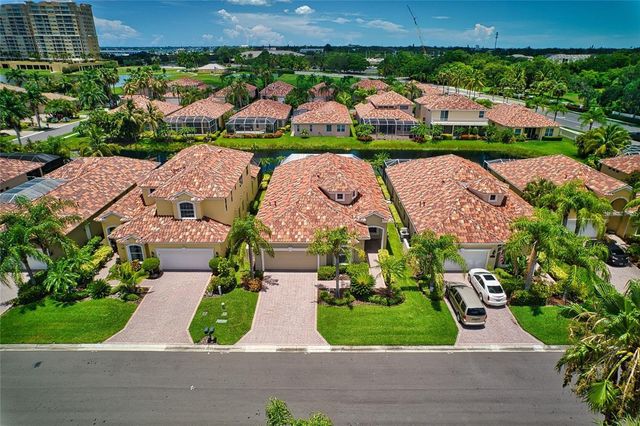 307 9TH AVENUE E, Palmetto, FL 34221