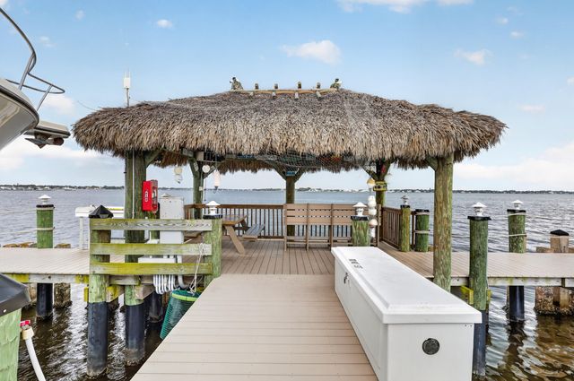 1600 NE Dixie Highway 9 104, Jensen Beach, FL 34957