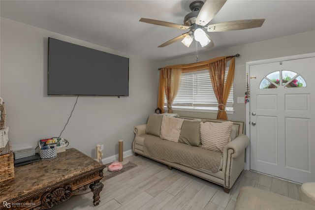 2526 Belmont Boulevard, Bossier City, LA 71111