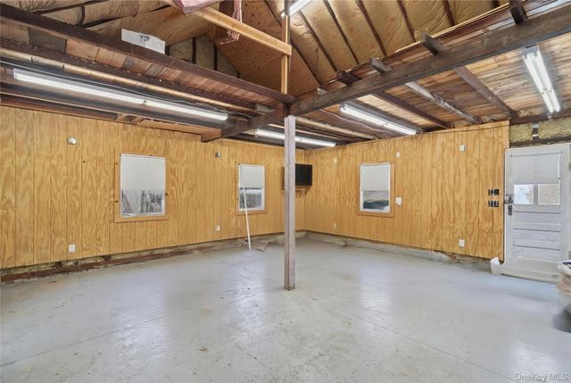 2097 Washington Avenue, Seaford, NY 11783