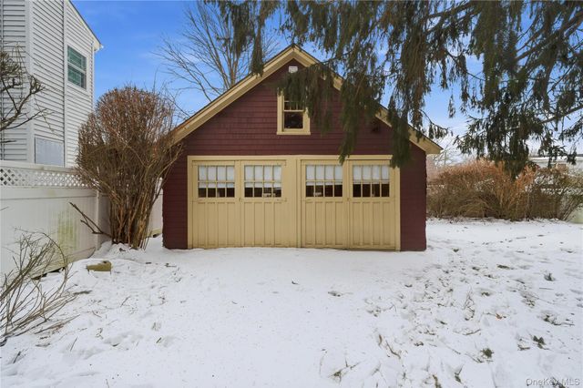 2097 Washington Avenue, Seaford, NY 11783