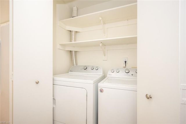 600 Butterwick CT, Chesapeake, VA 23320