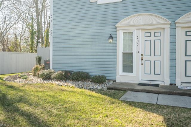 600 Butterwick CT, Chesapeake, VA 23320