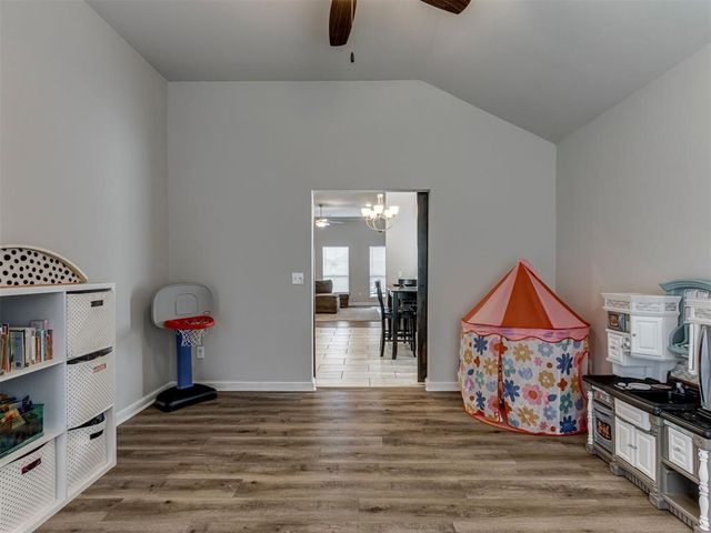 9220 SW 48th Terrace, Oklahoma City, OK 73179