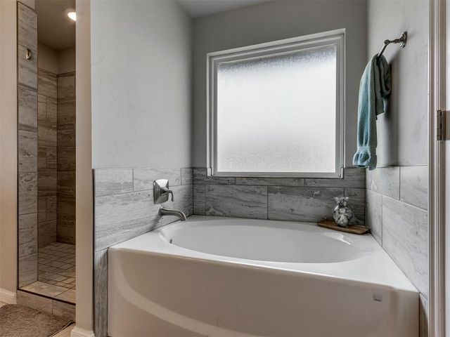 9220 SW 48th Terrace, Oklahoma City, OK 73179