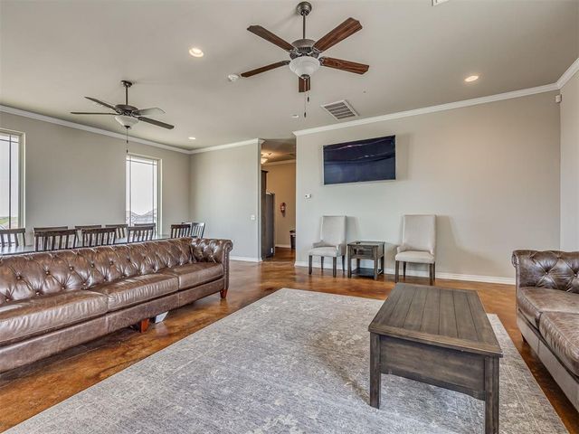9220 SW 48th Terrace, Oklahoma City, OK 73179
