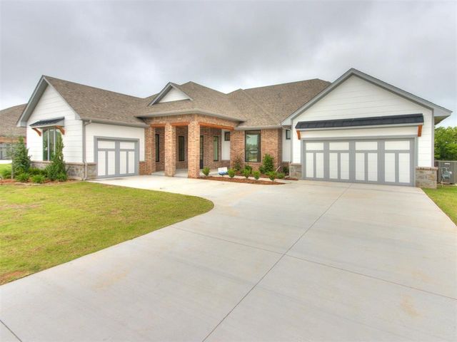 4025 Great Redwood Road, Newcastle, OK 73072
