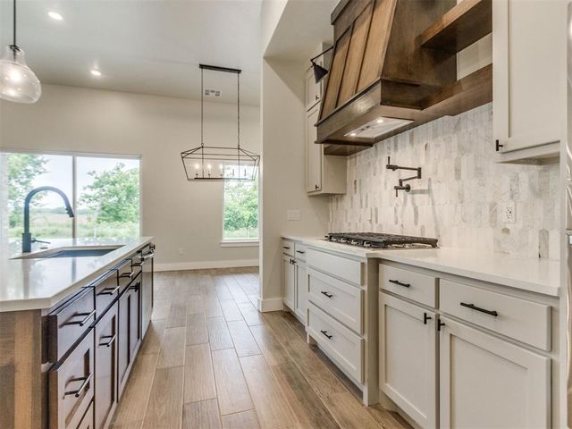 4025 Great Redwood Road, Newcastle, OK 73072