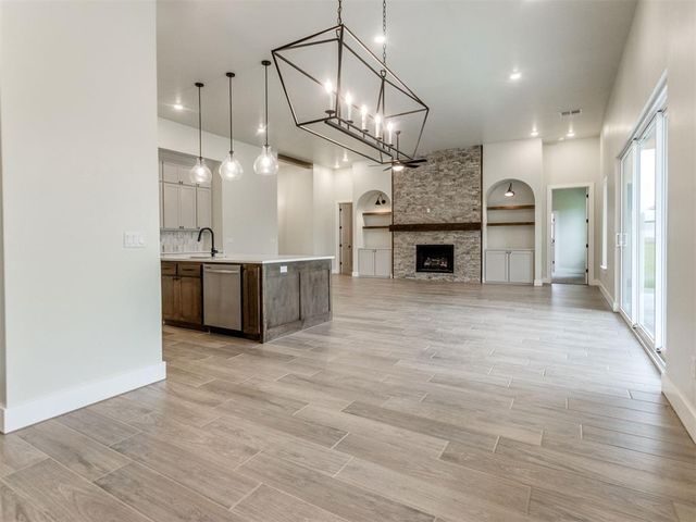 4025 Great Redwood Road, Newcastle, OK 73072