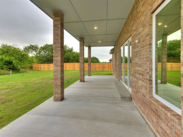4025 Great Redwood Road, Newcastle, OK 73072