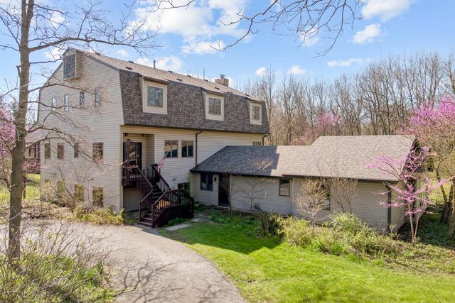 26619 Washington AVENUE, Waterford, WI 53185