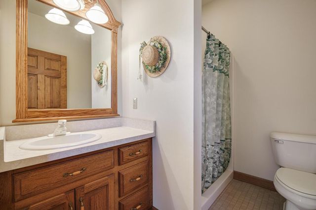 26619 Washington AVENUE, Waterford, WI 53185