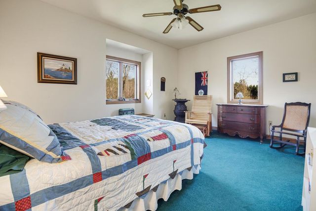 26619 Washington AVENUE, Waterford, WI 53185