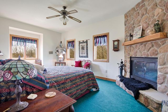26619 Washington AVENUE, Waterford, WI 53185