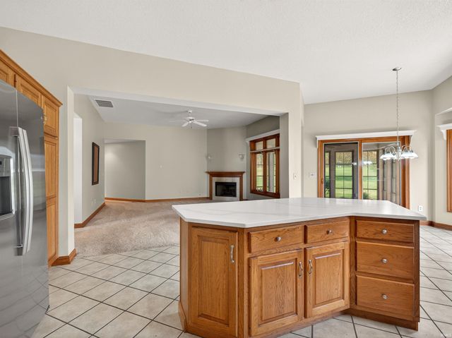 1908 Bent Tree Court, Auburn, IN 46706